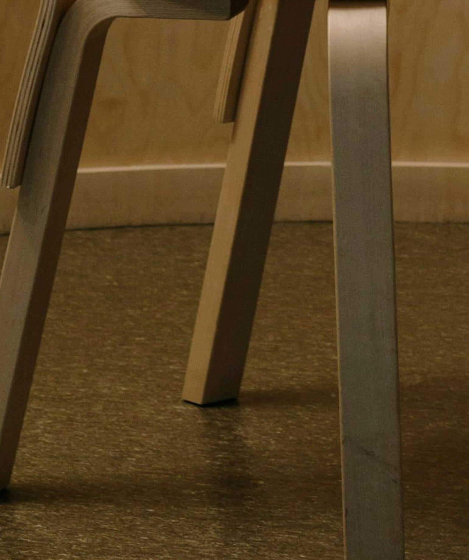 Live Edge Table - Image 4